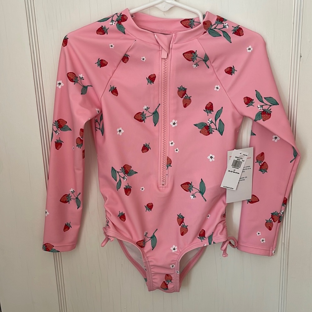 Old Navy Strawberry Swimsuit Rashguard 4T Girl Toddler